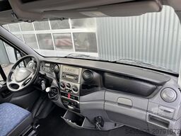 Iveco Daily 50C15 Hiab 022 Laadkraan 1555kg laadvermo...