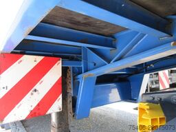 Fellechner Tieflader mit Rampen