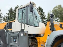 LIEBHERR L 566 Xpower 4,7m3 Schaufel Joystick Lenkun Top