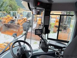 LIEBHERR L 566 Xpower 4,7m3 Schaufel Joystick Lenkun Top