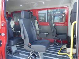 Volkswagen Crafter Kombi 35 2.0 TDI Autom. RAMPE/8SITZE/LIFT