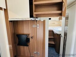 EURAMOBIL Contura Mercedes 766 EF Comfort 2026 Leder AHK