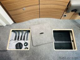 EURAMOBIL Contura Mercedes 766 EF Comfort 2026 Leder AHK