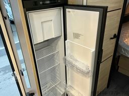 CHALLENGER P 328 BREAK EDITION SOLAR / MARKISE / AUTOMATIK