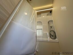 EURA MOBIL VAN 635 HB Solaranlage 120 W, Lithium Batterie