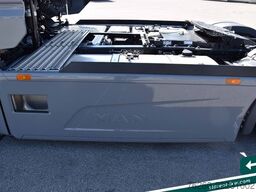 MAN TGX 18.520 Low Deck Hubsattelk. D30 Retar. MIETE