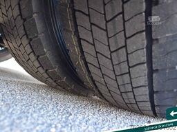 MAN TGX 18.520 Low Deck Hubsattelk. D30 Retar. MIETE