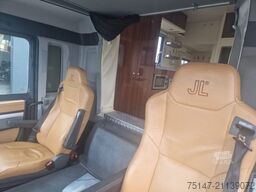 MAN TGS 26.480 5-Pferde Wohnabteil JL 4 Rampen