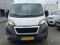 Peugeot Boxer 330 2.0 BlueHDI L1H1 S&S 9 persoons Euro ...