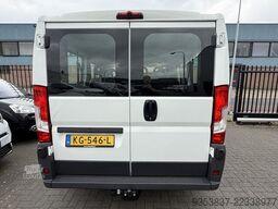 Peugeot Boxer 330 2.0 BlueHDI L1H1 S&S 9 persoons Euro ...