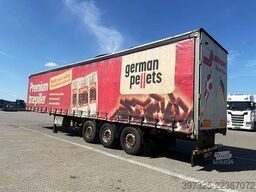 Schmitz Cargobull Curtainsider / Planenauflieger