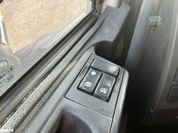 Renault Kerax 460 8x4 Palfinger 16 Tonmeter laadkraan