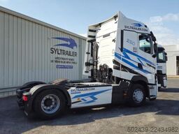 Renault T 520 (LOCATION / RENT / EN ALQUILER)
