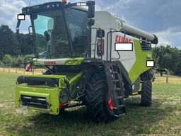 Claas TRION 530