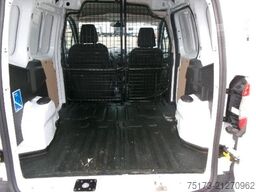 FORD Transit Courier Kasten 75PS LKW Audio15