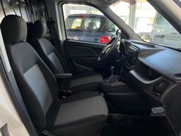 FIAT Doblò 1,4 Benzin Kasten HU neu