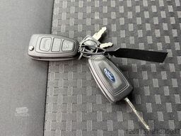 FORD Transit Tief-Kühlkoffer -20°C 2-Zonen Kühlung