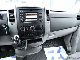 MERCEDES-BENZ Sprinter 316CDI Bus 9-Sitze L2H2 RWD Schwingsitz