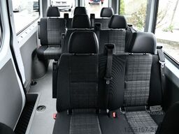MERCEDES-BENZ Sprinter 316CDI Bus 9-Sitze L2H2 RWD Schwingsitz