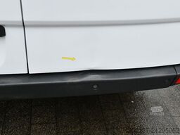 MERCEDES-BENZ Sprinter 316CDI Bus 9-Sitze L2H2 RWD Schwingsitz