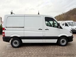 MERCEDES-BENZ Sprinter 319 CDI V6 Kasten L1H1 RWD Standheizung
