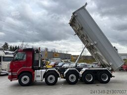 VOLVO FMX-540 10x4 Kipper