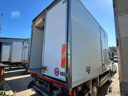 Mercedes-Benz Atego 715