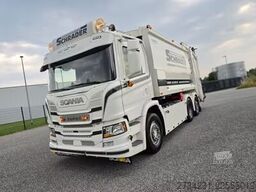 SCANIA P320 