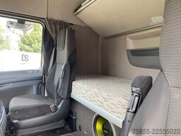 DAF XF 440 FT Spacecab / Euro 6 / NL Truck / 575.00...