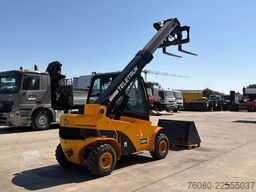 JCB 35D ( 853.6 HOURS !!! / TELETRUK / 4X4 / TOP CO...