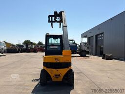 JCB 35D ( 853.6 HOURS !!! / TELETRUK / 4X4 / TOP CO...