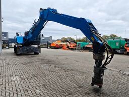 Fuchs MHL 350 S5 FQC Oil Quick Coupler