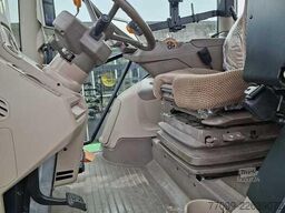 John Deere 6R 250