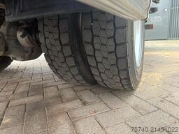 Iveco 120E18 + euro 5 + lift