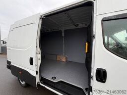 IVECO Daily 35S16H 3.0A8 Kastenwagen AHK