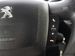 Peugeot Boxer 330 2.2 HDI Dubbel Cabine - Airco - Cruis...