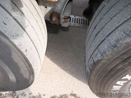 SCHMITZ CARGOBULL SCS 24 / LASI 12642 XL / LBW 2500 kg / 2 x LIFTA