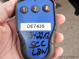 SCHMITZ CARGOBULL SCS 24 / LASI 12642 XL / LBW 2500 kg / 2 x LIFTA