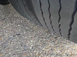 Meert Semi Curtainside / SAF / Double Tires