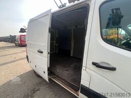 Renault Master / Kastenwagen