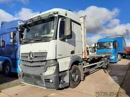 MERCEDES-BENZ ACTROS 1842