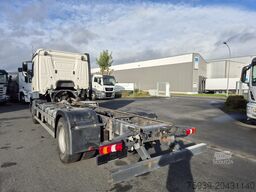 Mercedes Benz 1846 Actros