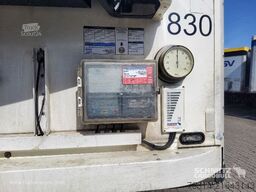 Schmitz Cargobull Tiefkühler Multitemp Doppelstock Trennwand