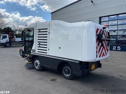 Ravo 540 CD Euro 6 with 3-rd brush