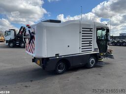 Ravo 540 CD Euro 6 with 3-rd brush