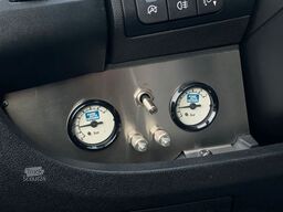 PÖSSL 2WIN R Plus | Mehr Wohnmobil geht kaum!