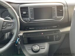 PÖSSL Vanster | Autom. | Standheizung | Xenon