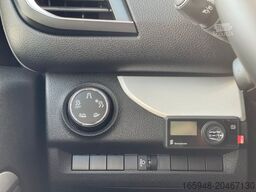 PÖSSL Vanster | Autom. | Standheizung | Xenon