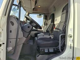 DAF LF 290 FA - E6 - CAISSE + LIFT 2.000 KGS