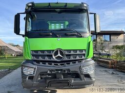 Mercedes-Benz Arocs 3240